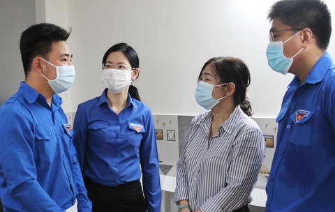 Người trẻ không đứng ngoài cuộc chuyển đổi số - Ảnh 1. Người trẻ không đứng ngoài cuộc chuyển đổi số - Ảnh 1.
