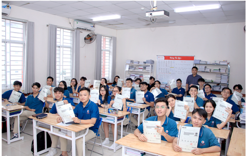 Học sinh ‘tự tin đỗ đạt’ dù chưa thi tốt nghiệp THPT - Ảnh 1. Học sinh ‘tự tin đỗ đạt’ dù chưa thi tốt nghiệp THPT - Ảnh 1.
