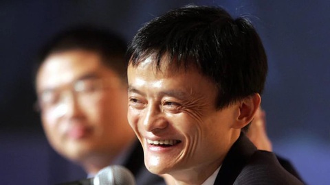 Rời thương trường, tỉ phú Jack Ma vẽ tranh, làm từ thiện - Ảnh 1. Rời thương trường, tỉ phú Jack Ma vẽ tranh, làm từ thiện - Ảnh 1.
