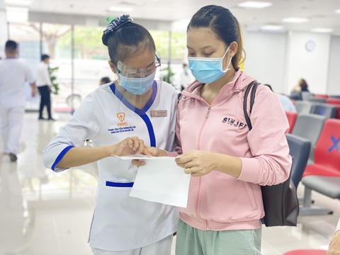 Khai trương trung tâm tiêm chủng VNVC Vĩnh Long - Ảnh 2. Khai trương trung tâm tiêm chủng VNVC Vĩnh Long - Ảnh 2.