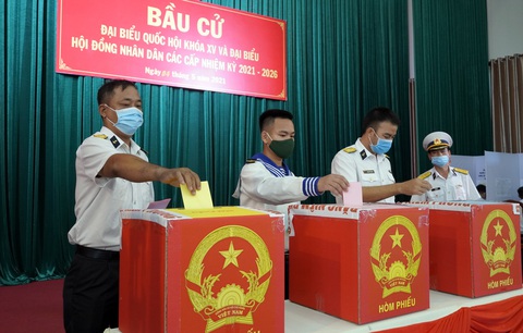 bau cu 1 bau cu 1