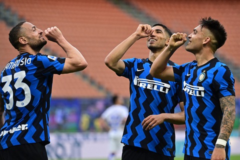 Serie A đang được cứu rỗi - Ảnh 1. Serie A đang được cứu rỗi - Ảnh 1.