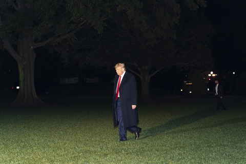 Blog của ông Trump không ‘hút view’ như tài khoản mạng xã hội - Ảnh 1. Blog của ông Trump không ‘hút view’ như tài khoản mạng xã hội - Ảnh 1.