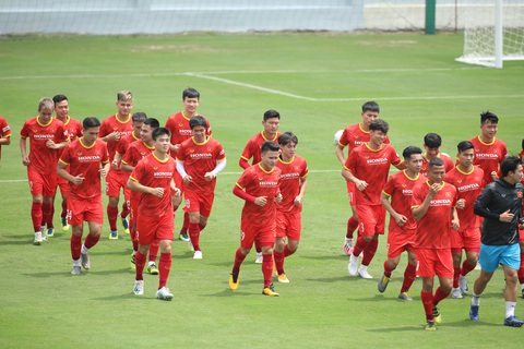 Chuẩn bị vòng loại thứ 2 World Cup 2022: Đội tuyển Việt Nam hành xác - Ảnh 1. Chuẩn bị vòng loại thứ 2 World Cup 2022: Đội tuyển Việt Nam hành xác - Ảnh 1.
