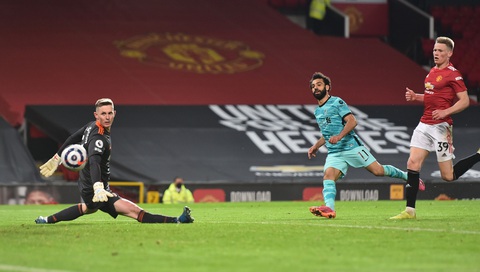 Ngược dòng trước Man Utd tại Old Trafford, Liverpool tiến sát top 4 - Ảnh 5. Ngược dòng trước Man Utd tại Old Trafford, Liverpool tiến sát top 4 - Ảnh 5.