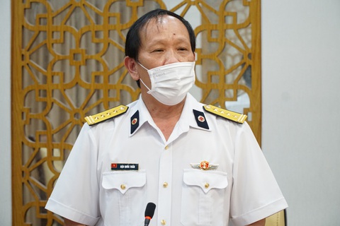 Cảng Cát Lái cấm thuyền viên lên bờ, thân nhân xuống tàu - Ảnh 2. Cảng Cát Lái cấm thuyền viên lên bờ, thân nhân xuống tàu - Ảnh 2.