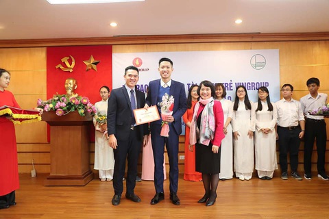 9X tìm ra vật liệu hấp phụ kháng sinh trong nước thải nhận học bổng tiến sĩ - Ảnh 1. 9X tìm ra vật liệu hấp phụ kháng sinh trong nước thải nhận học bổng tiến sĩ - Ảnh 1.