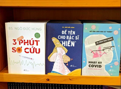 Sách của bác sĩ Ngô Đức Hùng được mua nhiều nhất tại Hội sách trực tuyến quốc gia - Ảnh 1. Sách của bác sĩ Ngô Đức Hùng được mua nhiều nhất tại Hội sách trực tuyến quốc gia - Ảnh 1.