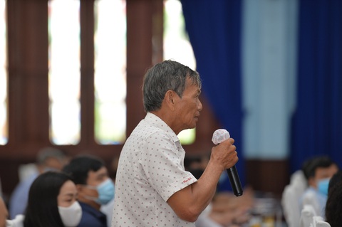 Chủ tịch nước Nguyễn Xuân Phúc: Luật đất đai còn nhiều bất cập, gây thất thoát - Ảnh 2. Chủ tịch nước Nguyễn Xuân Phúc: Luật đất đai còn nhiều bất cập, gây thất thoát - Ảnh 2.