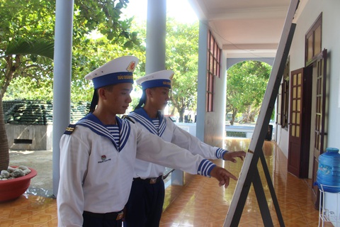 Không khí bầu cử đã rộn ràng ở Trường Sa - Ảnh 2. Không khí bầu cử đã rộn ràng ở Trường Sa - Ảnh 2.