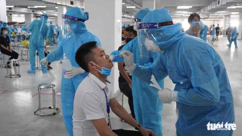 Ổ dịch công ty Hosiden có 159 ca trong 2 ngày, cách ly công nhân ngay trong đêm - Ảnh 1. Ổ dịch công ty Hosiden có 159 ca trong 2 ngày, cách ly công nhân ngay trong đêm - Ảnh 1.
