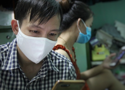 Công nhân trong nỗi buồn đại dịch - Ảnh 2. Công nhân trong nỗi buồn đại dịch - Ảnh 2.