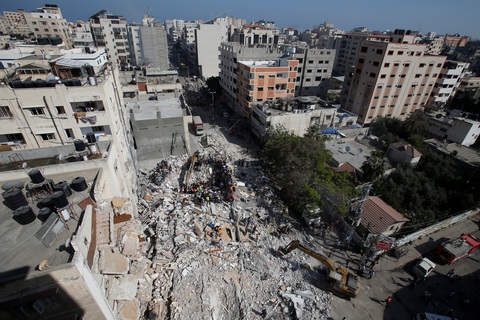 Người dân khổ nạn vì xung đột Israel - Palestine - Ảnh 2. Người dân khổ nạn vì xung đột Israel - Palestine - Ảnh 2.