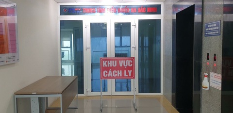 EVNNPC kích hoạt mức độ cao nhất phòng chống dịch COVID-19 - Ảnh 3. EVNNPC kích hoạt mức độ cao nhất phòng chống dịch COVID-19 - Ảnh 3.