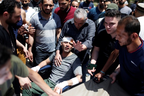 Người dân khổ nạn vì xung đột Israel - Palestine - Ảnh 5. Người dân khổ nạn vì xung đột Israel - Palestine - Ảnh 5.