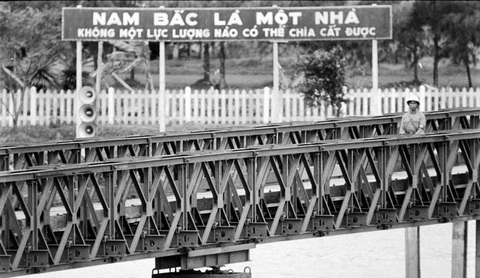 45 năm, cuộc bầu cử trên non sông thống nhất - Kỳ 2: Nữ đại biểu miền giới tuyến - Ảnh 1. 45 năm, cuộc bầu cử trên non sông thống nhất - Kỳ 2: Nữ đại biểu miền giới tuyến - Ảnh 1.