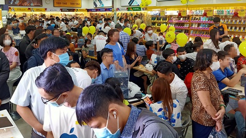 Doanh nghiệp điện máy đua mở chuỗi - Ảnh 1. Doanh nghiệp điện máy đua mở chuỗi - Ảnh 1.