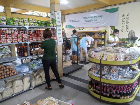 Thuận Hòa Food tích cực tham gia hoạt động cộng đồng, từ thiện xã hội - Ảnh 2. Thuận Hòa Food tích cực tham gia hoạt động cộng đồng, từ thiện xã hội - Ảnh 2.