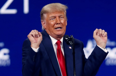 Ông Trump không nhận lương tổng thống Mỹ nhưng nhận lương hưu - Ảnh 1. Ông Trump không nhận lương tổng thống Mỹ nhưng nhận lương hưu - Ảnh 1.