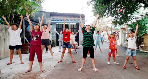 Chương trình Ngôi Sao NFZH khuyến khích trẻ em ăn uống lành mạnh và chăm vận động khi còn nhỏ - Ảnh 1. Chương trình Ngôi Sao NFZH khuyến khích trẻ em ăn uống lành mạnh và chăm vận động khi còn nhỏ - Ảnh 1.