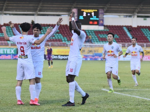 1-2 năm nữa Hoàng Anh Gia Lai rất đáng gờm - Ảnh 1. 1-2 năm nữa Hoàng Anh Gia Lai rất đáng gờm - Ảnh 1.