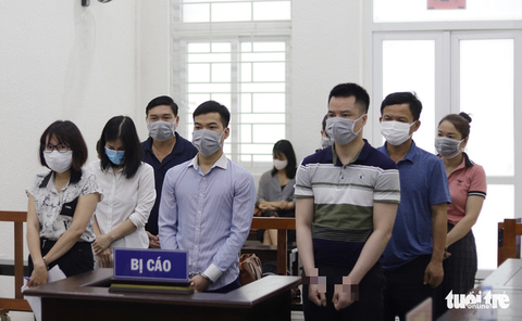 Xử vụ 9 người đội lốt doanh nhân trốn ở lại Hàn Quốc khi đi cùng chuyên cơ đoàn chủ tịch Quốc hội - Ảnh 1. Xử vụ 9 người đội lốt doanh nhân trốn ở lại Hàn Quốc khi đi cùng chuyên cơ đoàn chủ tịch Quốc hội - Ảnh 1.