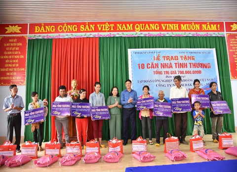 5 năm hoạt động, Alumin Nhân Cơ đóng góp ngân sách nhà nước trên 1.446 tỉ đồng - Ảnh 2. 5 năm hoạt động, Alumin Nhân Cơ đóng góp ngân sách nhà nước trên 1.446 tỉ đồng - Ảnh 2.