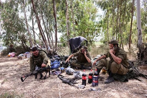 Việt Nam hoan nghênh thỏa thuận ngừng bắn Israel và Hamas - Ảnh 1. Việt Nam hoan nghênh thỏa thuận ngừng bắn Israel và Hamas - Ảnh 1.