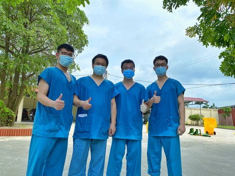 Mẹ ơi, con đi chống dịch - Ảnh 3. Mẹ ơi, con đi chống dịch - Ảnh 3.