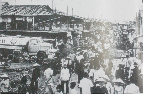 45 năm cuộc bầu cử trên non sông thống nhất - Kỳ cuối: Ngày hội non sông nơi cuối đất - Ảnh 2. 45 năm cuộc bầu cử trên non sông thống nhất - Kỳ cuối: Ngày hội non sông nơi cuối đất - Ảnh 2.
