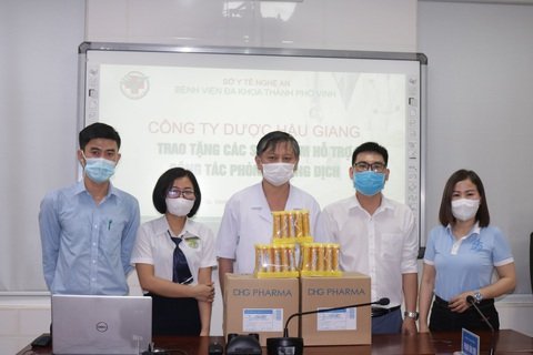 Dược Hậu Giang tiếp tục sát cánh cùng cả nước chống dịch - Ảnh 2. Dược Hậu Giang tiếp tục sát cánh cùng cả nước chống dịch - Ảnh 2.