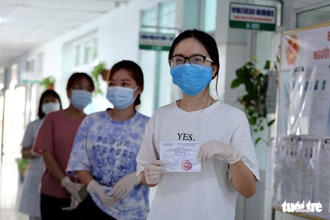 Bầu cử đặc biệt ở Bệnh viện dã chiến số 1 Bắc Ninh - Ảnh 7. Bầu cử đặc biệt ở Bệnh viện dã chiến số 1 Bắc Ninh - Ảnh 7.