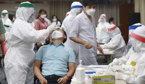 Doanh nghiệp lo thiếu lao động do giãn cách xã hội - Ảnh 1. Doanh nghiệp lo thiếu lao động do giãn cách xã hội - Ảnh 1.