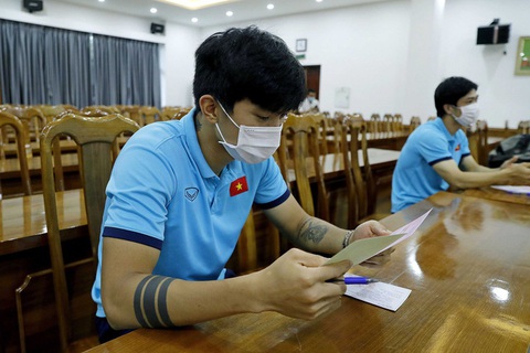 Đội tuyển quốc gia và U22 Việt Nam bầu cử ngay tại trụ sở VFF - Ảnh 2. Đội tuyển quốc gia và U22 Việt Nam bầu cử ngay tại trụ sở VFF - Ảnh 2.