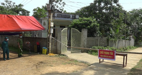 Nam công nhân phải cách ly nhưng tối vẫn đi nhậu thịt chó: Khởi tố vụ án - Ảnh 1. Nam công nhân phải cách ly nhưng tối vẫn đi nhậu thịt chó: Khởi tố vụ án - Ảnh 1.