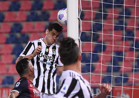 Napoli đánh rơi chiến thắng, Juventus lách khe cửa hẹp để giành vé dự Champions League - Ảnh 2. Napoli đánh rơi chiến thắng, Juventus lách khe cửa hẹp để giành vé dự Champions League - Ảnh 2.