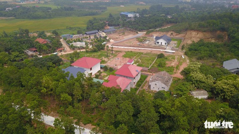 Vụ bạo hành’ quần thể núi Con Voi: Yêu cầu báo cáo Thủ tướng trước 31-7 - Ảnh 2. Vụ bạo hành’ quần thể núi Con Voi: Yêu cầu báo cáo Thủ tướng trước 31-7 - Ảnh 2.