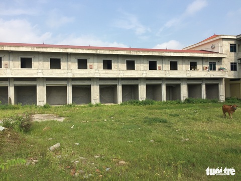 Cảnh đìu hiu tại khu chợ gần 150 tỉ đồng ở Hà Tĩnh - Ảnh 3. Cảnh đìu hiu tại khu chợ gần 150 tỉ đồng ở Hà Tĩnh - Ảnh 3.