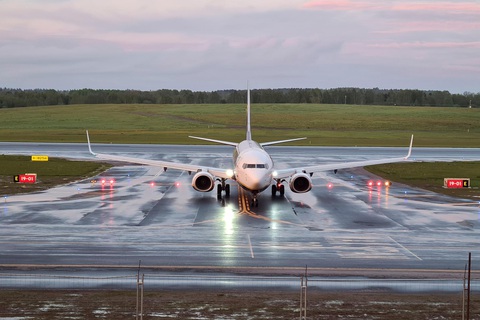 Máy bay châu Âu né Belarus sau vụ máy bay chở khách bị ép hạ cánh - Ảnh 1. Máy bay châu Âu né Belarus sau vụ máy bay chở khách bị ép hạ cánh - Ảnh 1.