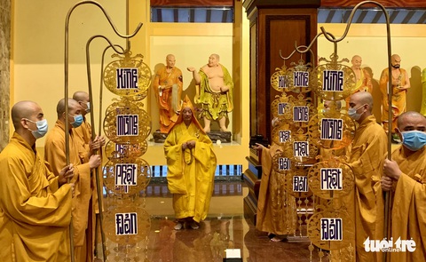 Đại lễ Phật đản 2021 gửi đi thông điệp chung tay đẩy lùi COVID-19 - Ảnh 2. Đại lễ Phật đản 2021 gửi đi thông điệp chung tay đẩy lùi COVID-19 - Ảnh 2.