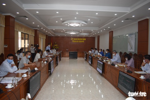 Cao tốc Mỹ Thuận - Cần Thơ chậm tiến độ do thiếu cát - Ảnh 1. Cao tốc Mỹ Thuận - Cần Thơ chậm tiến độ do thiếu cát - Ảnh 1.