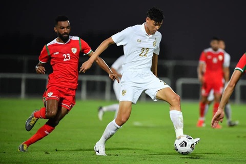 Giao hữu chuẩn bị vòng loại World Cup 2022: Thái Lan thua sát nút Oman - Ảnh 2. Giao hữu chuẩn bị vòng loại World Cup 2022: Thái Lan thua sát nút Oman - Ảnh 2.