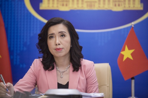 Bộ Ngoại giao trả lời về chính sách vắc xin COVID-19 cho người nước ngoài ở Việt Nam - Ảnh 1. Bộ Ngoại giao trả lời về chính sách vắc xin COVID-19 cho người nước ngoài ở Việt Nam - Ảnh 1.