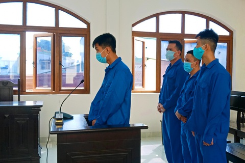 Chủ và quản lý quán bar Romance lớn nhất Trảng Bom lãnh án vì chứa chấp khách chơi ma túy - Ảnh 1. Chủ và quản lý quán bar Romance lớn nhất Trảng Bom lãnh án vì chứa chấp khách chơi ma túy - Ảnh 1.