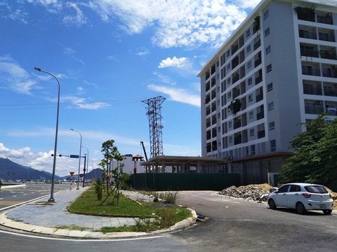 Vụ công trình mọc cấp tốc ở Nha Trang: Cư dân phản đối điều chỉnh quy hoạch - Ảnh 1. Vụ công trình mọc cấp tốc ở Nha Trang: Cư dân phản đối điều chỉnh quy hoạch - Ảnh 1.