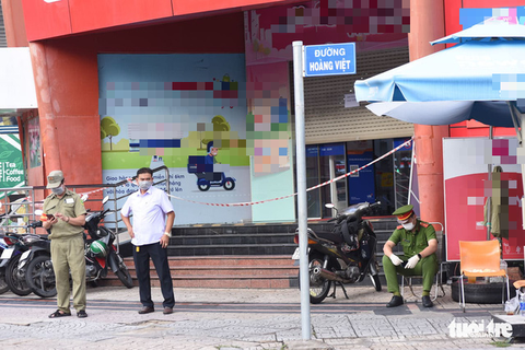 TP.HCM thêm 11 ca nghi nhiễm liên quan đến hội thánh truyền giáo Phục hưng, tổng cộng 36 ca - Ảnh 2. TP.HCM thêm 11 ca nghi nhiễm liên quan đến hội thánh truyền giáo Phục hưng, tổng cộng 36 ca - Ảnh 2.