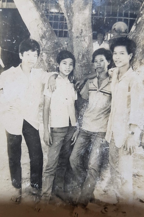 Sân trường kỷ niệm - Kỳ 2: Nhớ lắm, ngôi trường đất miệt bưng biền - Ảnh 1. Sân trường kỷ niệm - Kỳ 2: Nhớ lắm, ngôi trường đất miệt bưng biền - Ảnh 1.