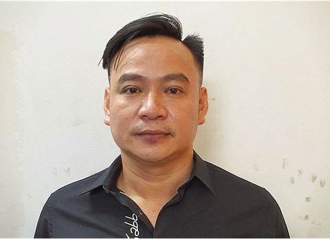 Lừa bạn gái mua đất để chiếm đoạt gần 1 tỉ đồng - Ảnh 1. Lừa bạn gái mua đất để chiếm đoạt gần 1 tỉ đồng - Ảnh 1.