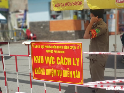 3 người giấu vết Hội thánh truyền giáo Phục Hưng, phải phong tỏa bệnh viện - Ảnh 1. 3 người giấu vết Hội thánh truyền giáo Phục Hưng, phải phong tỏa bệnh viện - Ảnh 1.