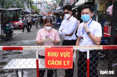 TP.HCM thêm 10 ca nghi mắc COVID-19, 2 người phát hiện ở Bệnh viện Hoàn Mỹ - Ảnh 1. TP.HCM thêm 10 ca nghi mắc COVID-19, 2 người phát hiện ở Bệnh viện Hoàn Mỹ - Ảnh 1.